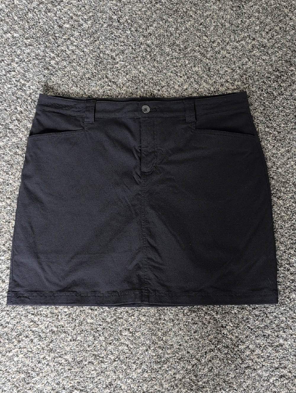 Eddie Bauer Black Skort Size 12